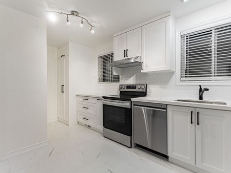 For Lease - 5 Rochelle Crescent, Toronto, Ontario - Photo 5