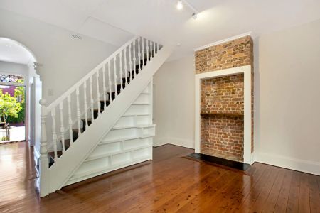 Unit 1/104 Bridge Road, - Photo 4