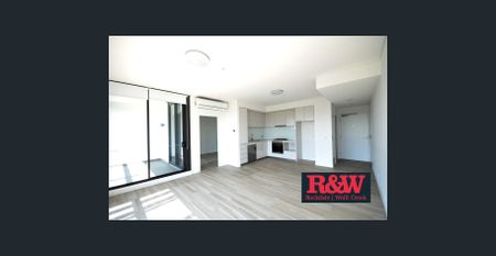 Bright & Luxurious Apartment in the Heart of Wolli Creek - Photo 2