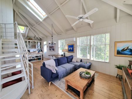 This House is Special! - Photo 3