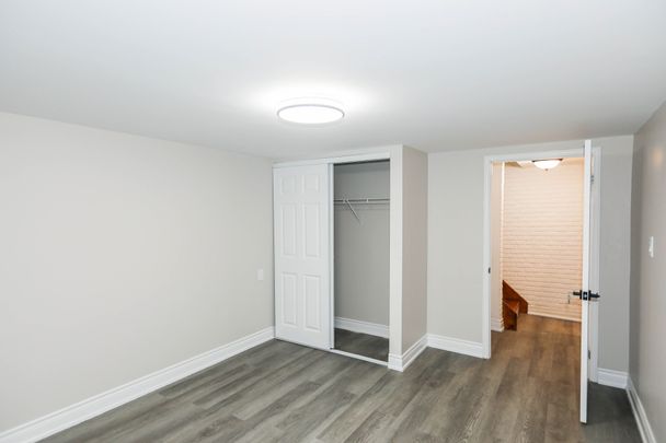 For Lease - 382 Allgood Street, Richmond Hill, Ontario - Photo 1