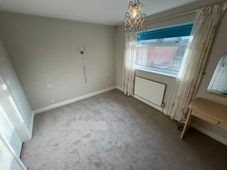 3 bedroom bungalow to rent - Photo 5