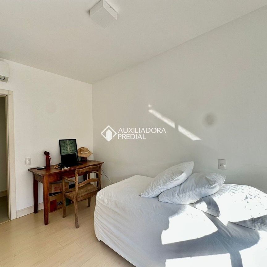 Cobertura com 3 quartos e 196m² para alugar em Campeche, Florianópolis. - Photo 1