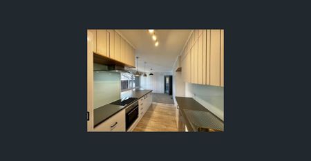 SURE TO IMPRESS - Photo 4