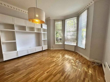 2 bedroom apartment to rent - Photo 2