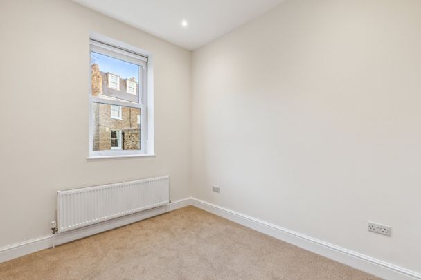 Stanlake Road, Shepherd's Bush, London, W12 - Photo 1