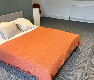 Cassio Road 17CASS - Room 3 - Photo 3