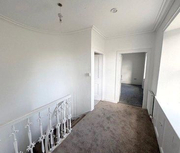 4 bedroom detached house to rent - Photo 4