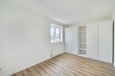 1 bedroom terraced house to rent - Photo 2