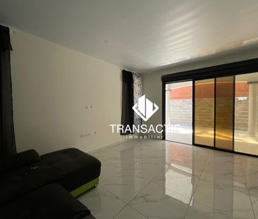 Location Maison 4 pièces 90m² MATOURY 97351 - Photo 1