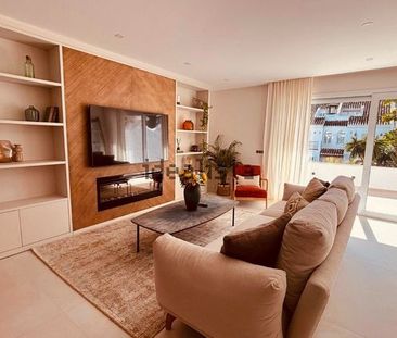 Alquiler de chalet adosado en Calle Margarita - Photo 4