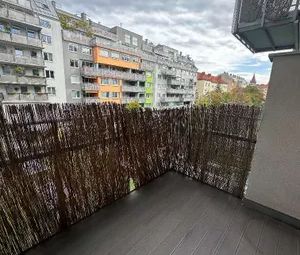 Moderne 2 Zimmer Whg mit Balkon und Tiefgaragenplatz - Photo 3