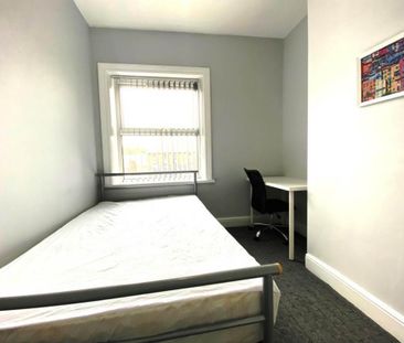 2 bedroom house to rent - Photo 2