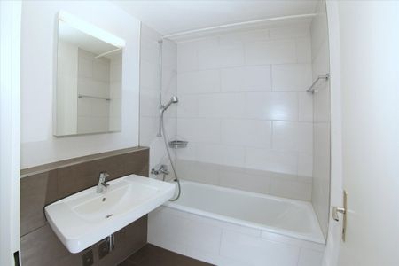 3.5 Zimmer, 84 m², 6. Stock - Photo 3