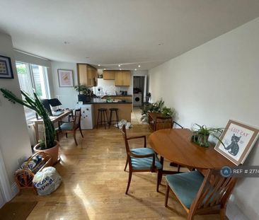 2 bedroom maisonette to rent - Photo 2