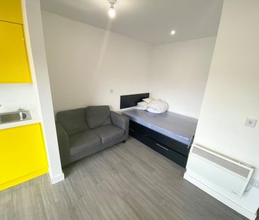 Studio to rent - Photo 4