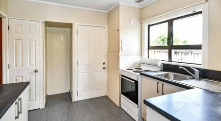 Papakura, 3 bedrooms - Photo 4