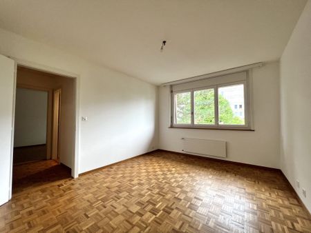 Bel appartement spacieux et rénové de 3.5 pièces, à 2 pas du CHUV - Photo 5