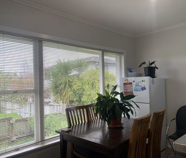 90A Matipo Road, Te Atatu Peninsula, Auckland - Photo 1