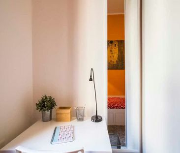 Via Salvatore Barzilai, Milan, Lombardy 20146 - Foto 3