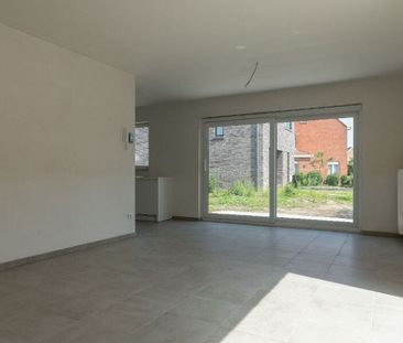 Woning te huur in Oedelem voor € 1.100 met 4 slaapkamers - Photo 1
