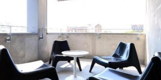 Location Appartement 87m² NANTES 44000 - Photo 3