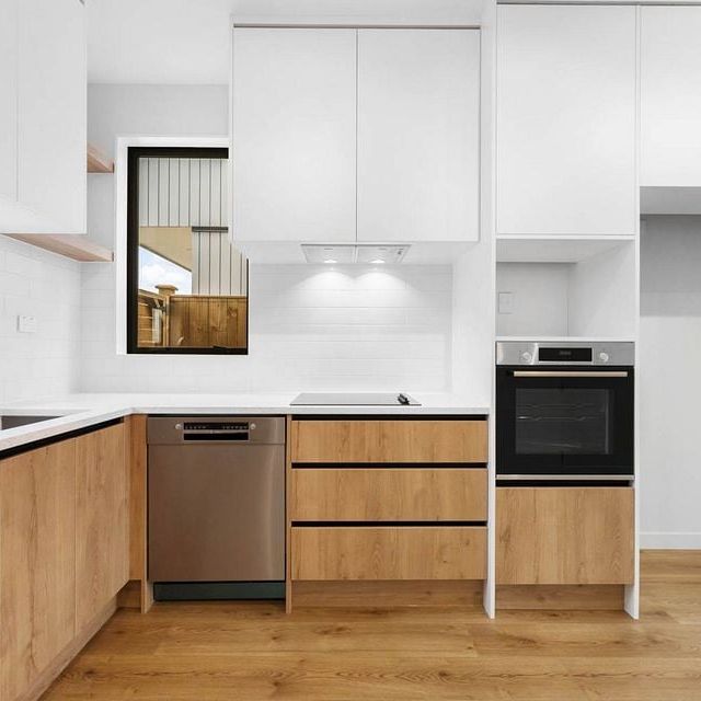 Modern 3-Bedroom Home in heart of Westgate - Photo 1