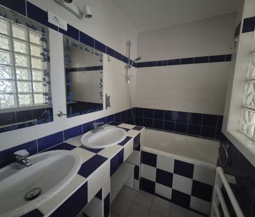 Location Appartement 3 pièces 48m² VALENCIENNES 59300 - Photo 4