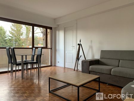 Apartment - Photo 2