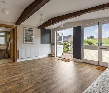 One Tree Hill Road, Guildford, GU4 - Photo 3