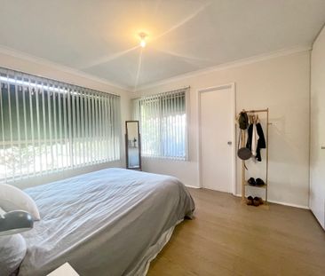 4 x 1 HOME WITH LARGE SHED AND SOLAR! - Photo 3