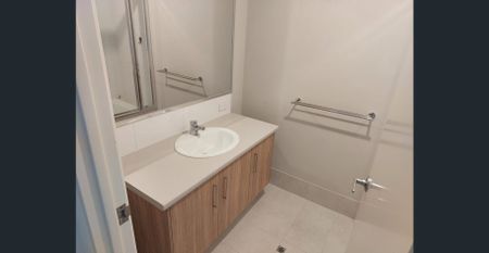 Dual Key Property - Great Location - Photo 3