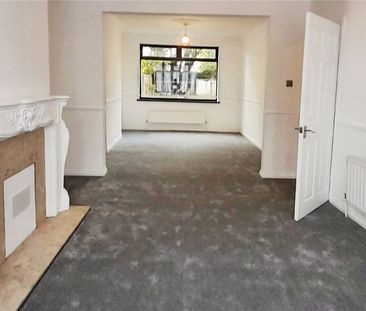 Burland Avenue, Wolverhampton, West Midlands, WV6 - Photo 2