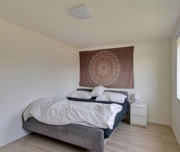 Eengezinswoning te huur in Duisburg voor € 2.750 met 4 slaapkamers - Photo 4