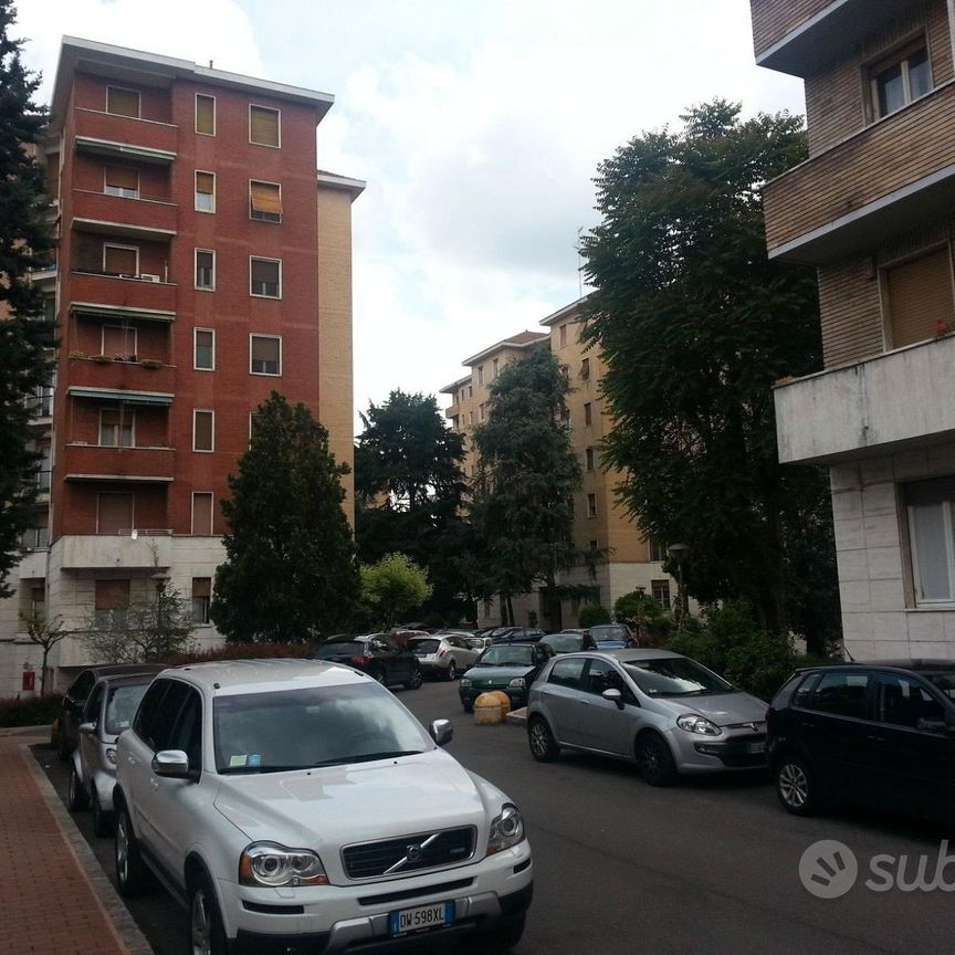 Ampia stanza singola - MM VERDE ABBIATEGRASSO - Foto 1