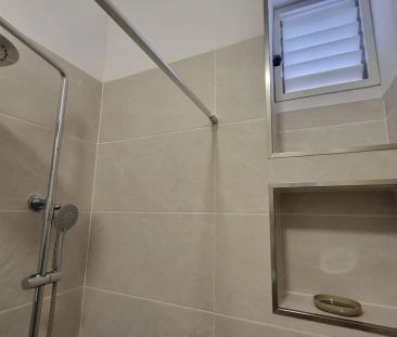Piso de alquiler en C. de Inglaterra, 7, 1, San Antonio - Las Arenas - Photo 5