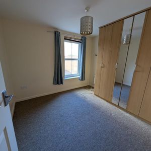 1 bedroom ground floor flat to rent - Photo 2