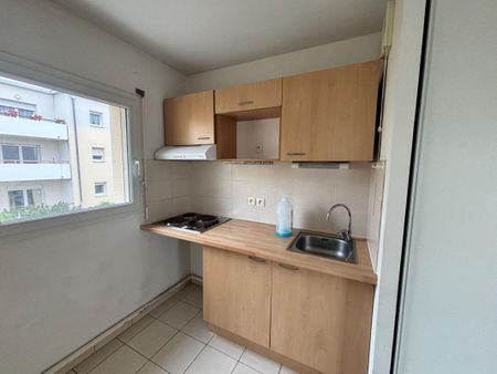 Location Appartement 3 pièces 59m² ST BRIEUC 22000 - Photo 3