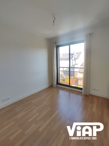 T2 DE 48 m2 AVENUE SAINT SURIN - Photo 5