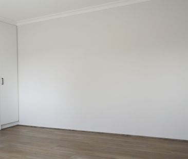 Brand New One Bedroom Dual Living Home! - Photo 4