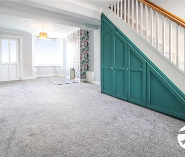 2 bedroom terraced house to rent - Photo 3