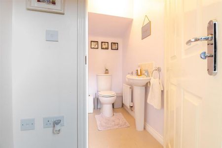 3 bedroom townhouse to rent - Photo 3