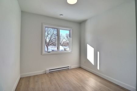 Appartement à louer - Québec (Sainte-Foy/Sillery/Cap-Rouge) (Cité-Universitaire) - Photo 4