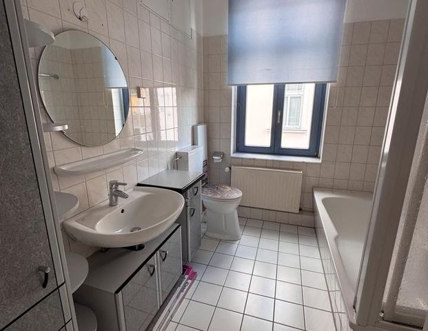 3-Raum-Wohnung am Elbdamm in Magdeburg-Cracau - Foto 1