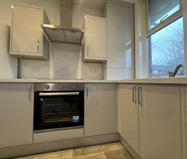 Stanmore Avenue (Room 2), Burley, - Photo 4