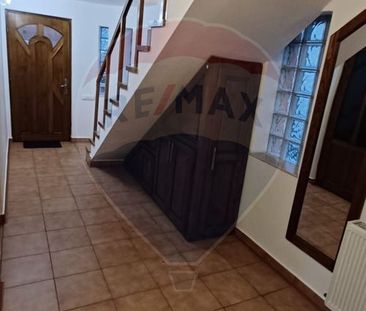DE INCHIRIAT: Casă / Vilă P+1 - Zona Centrala BAIA MARE - Fotografie 5