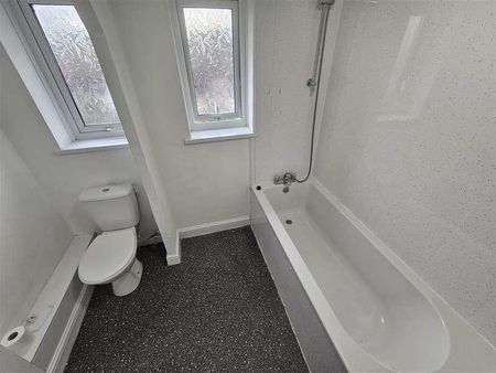 St Hilary Court, Tidenham Road, Caerau, Cardiff, CF5 - Photo 2