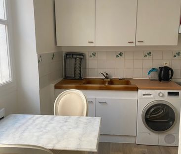 Location Appartement 2 pièces 58m² LYON 1er - Photo 6