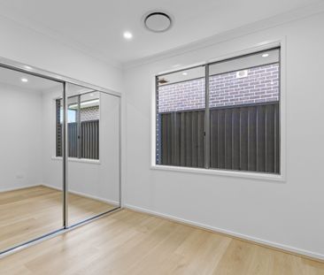 Modern family living in a premium leppington location! - Photo 5