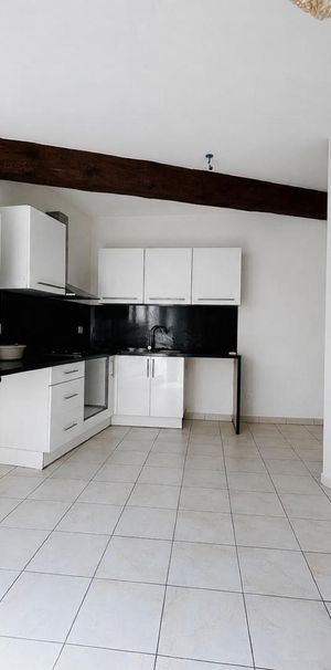 Location Appartement 3 pièces 84m² ANSE 69480 - Photo 1